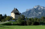 Le château de Goldenstein, à Elsbethen, près de Salzbourg en Autriche, le 16 septembre 2025