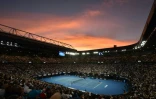 Le Rod Laver Arena de Melbourne dispose d'un toit rétractable utilisable en cas de pluie ou de forte chaleur, 27 janvier 2019