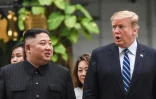Kim Jong Un et Donald Trump lors de leur sommet à Hanoï le 27 février 2019
