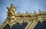 Les dorures et bas-reliefs restaurés de la chapelle royale du château de Versailles, le 6 avril 2021