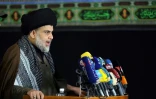 L'influent leader chiite Moqtada Sadr, chef de milices ayant combattu la présence américaine en Irak, s'exprime dans la ville sainte chiite de Najaf, au sud de Bagdad, le 7 décembre 2017 