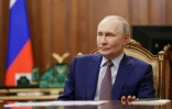 Le président russe Vladimir Poutine au Kremlin, le 14 octobre 2025 à Moscou