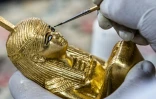La manufacture Konouz, en périphérie du Caire, où sont confectionnées des reproductions d'objets antiques, le 17 mai 2021 en Egypte