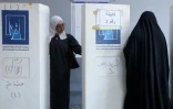 Des électrices votent à Nassiriya, lors des élections législatives, le 11 novembre 2025 dans la province de Dhi Qar, en Irak 