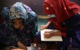 Des jeunes filles étudient dans une école clandestine, en Afghanistan, le 25 juillet 2022