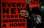 Une manifestation pour un meilleur accès au logement et de meilleurs conditions de vie dans les refuges pour sans-abri à New York le 18 mars 2022