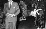 Maria Callas et Aristote Onassis quittent un night-club de Milan le 6 septembre 1959