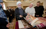 Le président iranien Hassan Rohani et le pape François, le 26 janvier 2016 au Vatican, à Rome
