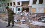 Un représentant des autorités séparatistes prorusses de Donetsk, dans l'est de l'Ukraine, le 13 juin 2022