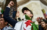 Des lycéens algériens manifestent contre un 5e mandat du président Bouteflika le 10 mars 2019 à Alger