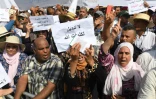 Des Tunisiens manifestent contre des réformes de société proposées par une commission présidentielle pour l'égalité, le 11 août 2018 à Tunise