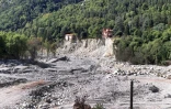 Les crues du 2 octobre 2020 ont dévasté le village de Saint-Martin-Vésubie. Photo du 21 septembre 2021, pris près d'un an après la catastrophe.  