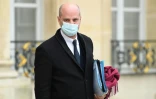 Le ministre de l'Education nationale Jean-Michel Blanquer à la sortie de l'Elysée, le 12 janvier 2022 à Paris