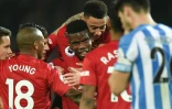 Paul Pogba fêté par ses coéquipiers avoir avoir marqué contre Huddersfield, le 26 décembre 2018 à Manchester