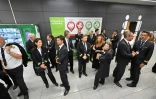 PNC et pilotes de Brussels Airlines et Ryanair en grève  dans le hall de départ de Brussels Airport, à Zaventem, le 23 juin 2022