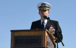 Le capitaine de vaisseau Brett Crozier, commandant du porte-avions USS Theodore Roosevelt le 1er novembre 2019 à San Diego en Californie