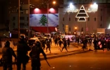 Heurts entre manifestants et forces de l'ordre à Beyrouth, le 14 décembre 2019 au Liban