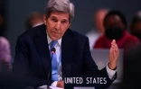 L'émissaire américain John Kerry lors de la COP26 à Glasgow, en Ecosse, le 12 novembre 2021