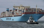 Ce raccourci maritime permet aux navires de gagner jusqu'à 15 jours par rapport à la voie classique passant par le canal de Suez