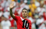 L'attaquant péruvien Paolo Guerrero lors de la victoire face à l'Australie à Sotchi le 26 juin 2018 au Mondial