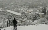 Le centre ville d'Athènes après de lourdes chutes de neige le 16 février 2021