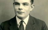 Le mathématicien britannique Alan Turing écolier de la Sherborne School dans le Dorset, sur une photo fournie par l'école le 22 juin 2012