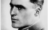 Portrait non daté du comte Claus von Stauffenberg, qui a tenté d'assassiner Hitler en 1944