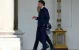 Emmanuel Macron avec sa Première ministre Elisabeth Borne à l'Elysée le 23 mai 2022 à Paris   