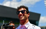Daniel Ricciardo arrive au circuit avant le Grand Prix d'Autriche, le 1er juillet 2018 à Spielberg 