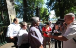 Mercredi 25 Mai 2011

 Les taxiteurs à la préfecture