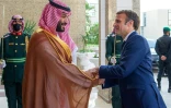 Le prince héritier saoudien Mohammed ben Salmane et le président français Emmanuel Macron à Jeddah (Arabie saoudite) le 4 décembre 2021