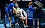 La Française Harmony Tan abandonne sur blessure contre l'Ukrainienne Elina Svitolina au 2e tour de l'Open d'Australie à Melbourne le 19 janvier