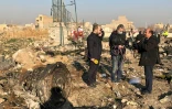 Sur les lieux du crash d'un avion de ligne ukrainien à Téhéran, le 8 janvier 2020