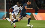 L'attaquant du PSG Angel Di Maria en action contre Troyes, le 8 mai 2022 au Parc des Princes 