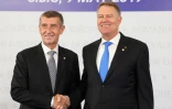 Le Premier ministre tchèque Andrej Babis et le président roumain Klaus Iohannis au sommet européen de Sibiu le 9 mai 2019