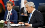Le ministre italien des Affaires étrangères Antonio Tajani (d) et son homologue britannique Ed Miliband à Istanbul, le 23 octobre 2026