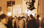 Dans l'université Paris-Sorbonne, occupée par des étudiants contestataires, un portrait du leader chinois Mao Zedong  accroché à un mur au mois de mai 1968.