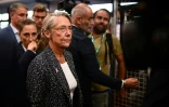 La Première ministre Elisabeth Borne rencontre des sympathisants de Renaissance lors du campus européen du parti, le 7 octobre 2023 à Bordeaux