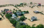 Vue aérienne des inondations à Tuguegarao, dans la province de Cagayan, au nord de Manille, en raison des fortes pluies provoquées par le super typhon Fung-won, gle 11 novembre 2025 aux Philippines