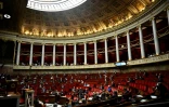 Débats sur le budget à l'Assemblée nationale à Paris le 24 octobre 2024