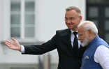 Le président polonais Andrzej Duda, à gauche, accueille le Premier ministre indien Narendra Modi à Varsovie, le 22 août 2024
