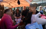 La Première ministre Elisabeth Borne en campagne pour les législatives, le 28 mai 2022 à Aunay-sur-Odon, dans le Calvados