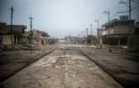 Une rue déserte vers Aden, dans les faubourgs de Mossoul, le 16 novembre 2016