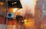 Un incendie ravage de nombreuses boutiques de la vieille ville de Damas, le 23 avril 2016