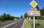 A l'entrée du village du Lardin-Saint-Lazare en Dordogne, le 30 mai 2021