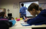 Des élèves d'une école primaire en classele 9 septembre 2014 à Paris 