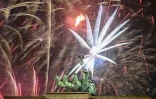 Feu d'artifice célébrant le Nouvel An Porte de Brandebourg à Berlin, le 1er janvier 2020
