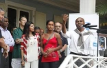 Vendredi 19 août 2011 - Félicitations pour les sportifs réunionnais à la villa du département.
(Photo Michel Désiré)