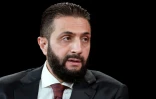 Le président intérimaire Ahmad al-Chareh s'exprime sur scène à New York, le 22 septembre 2025