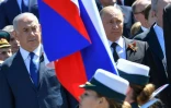 Le président russe Vladimir Poutine et le Premier ministre israélien Benjamin Netanyahu sur la place Rouge à MOscou, le 9 mai 2018